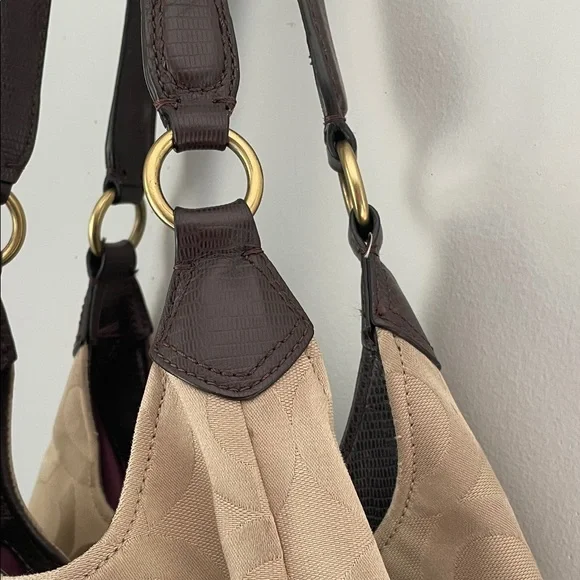 Coach Madison Maggie Signature Shoulder Bag - Picture 3 of 11